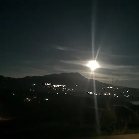 Magic Mountain Retreat Comares