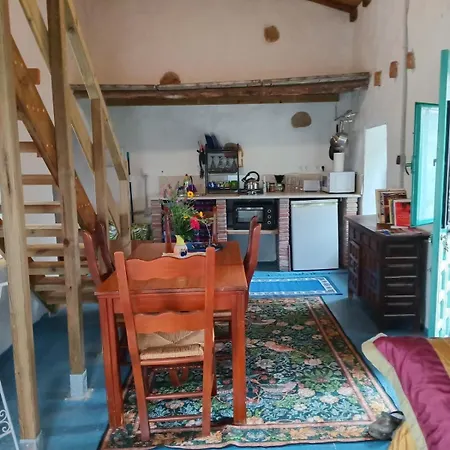 Magic Mountain Retreat *